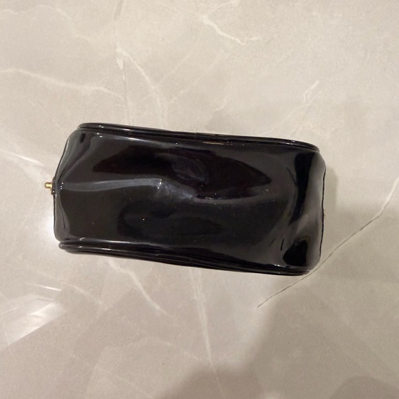 Tory Burch Black Patent Leather Crossbody - Picture 4 of 9